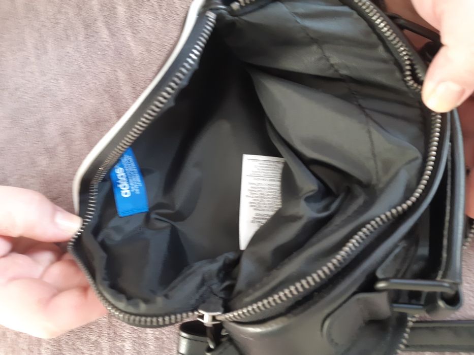 Сумка чорна adidas оригінал