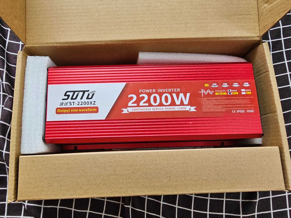Інвертор SUTU 2200W 12-220V чистий синус
