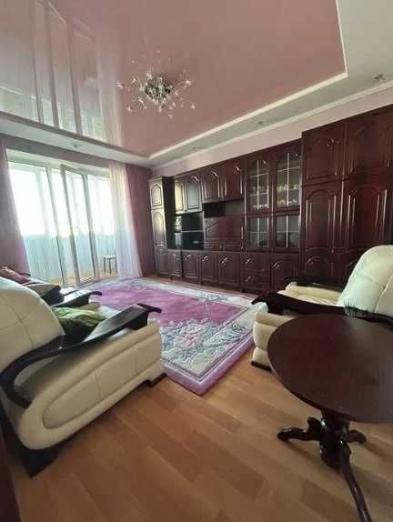 Здам 2 кімнатну квартиру на Олексіївці, пр.Перемоги,59.