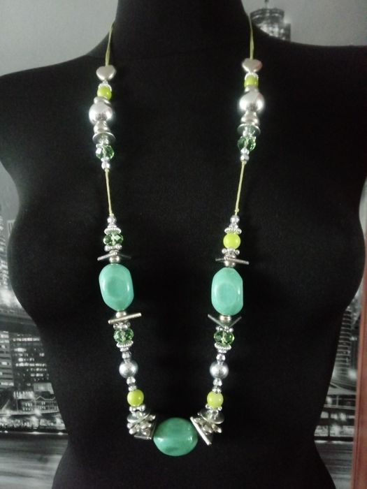 Naszyjnik korale zielony