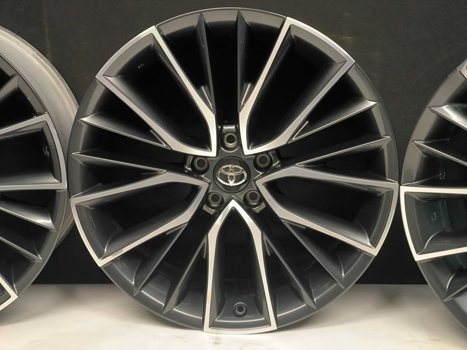 Alufelgi 20 5x114,3 ET35 Lexus, Toyota #570