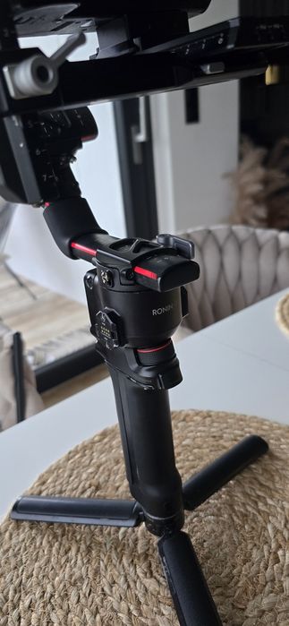 Dji RS 2 PRO Ronin Gimbal