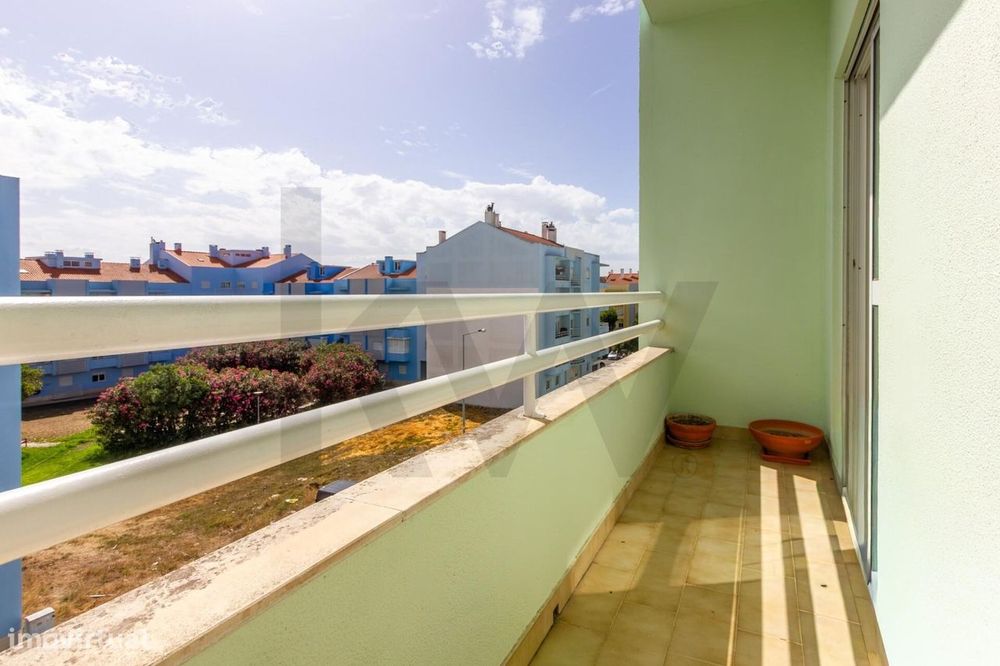 Apartamento T3 com Suíte, Lareira, Três Varandas e Arrecadação | Monti
