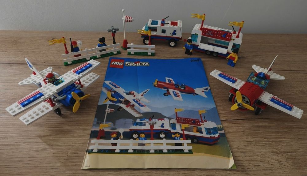 Lego System 6345 lotnisko Aerial Acrobats + instrukcja (akrobacje podniebne)