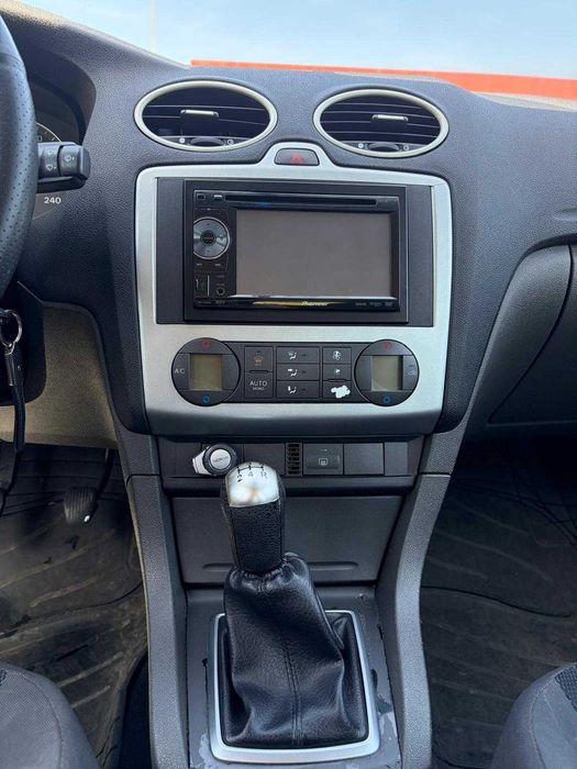 Vendo Ford Focus 2005 1.6cc, 109cv