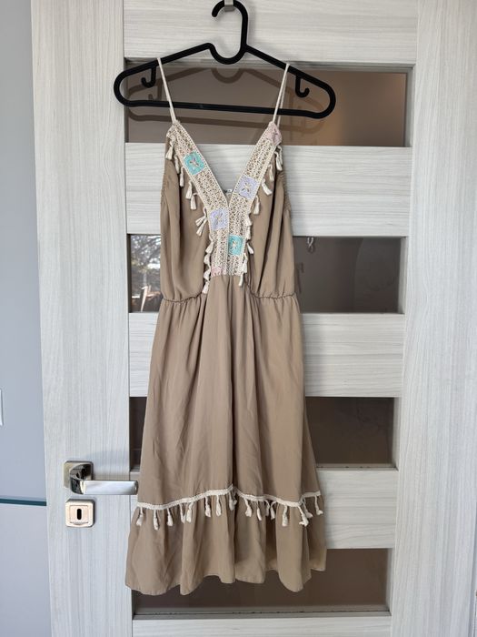 Piękna lekka zwiewna sukienka boho