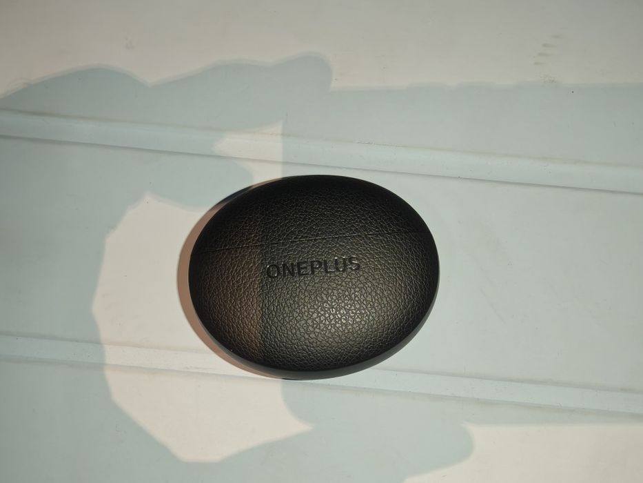 Etui ładujące Oneplus buds 3 pro / Oppo Enco X3