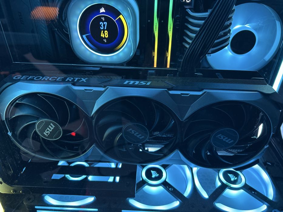 MSI RTX 4090 ventos 3x OC