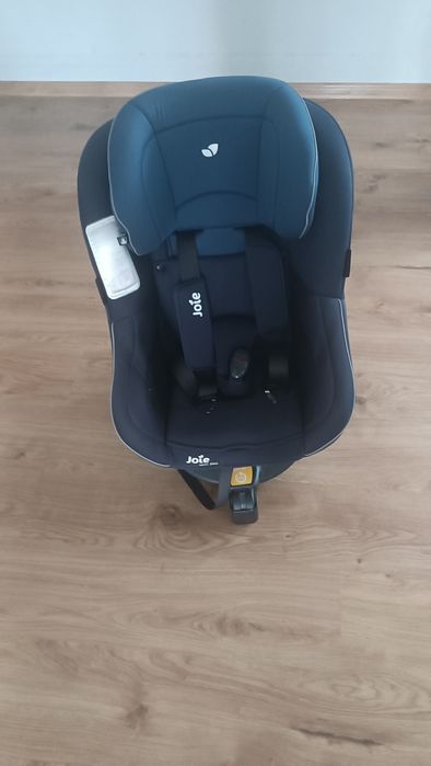 Fotelik obrotowy joie spin 360