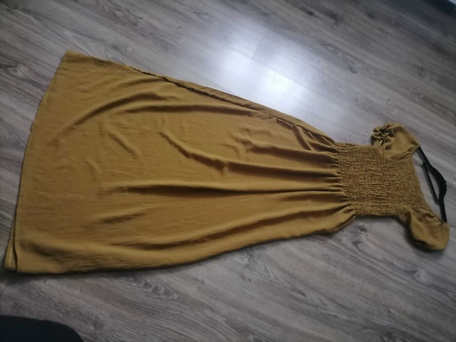 Sukienka musztardowa maxi