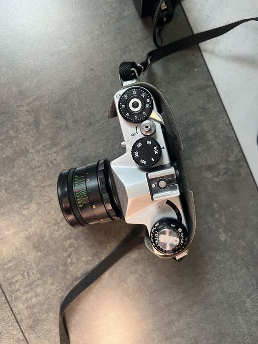 Продам Фотоапарат Реаритет