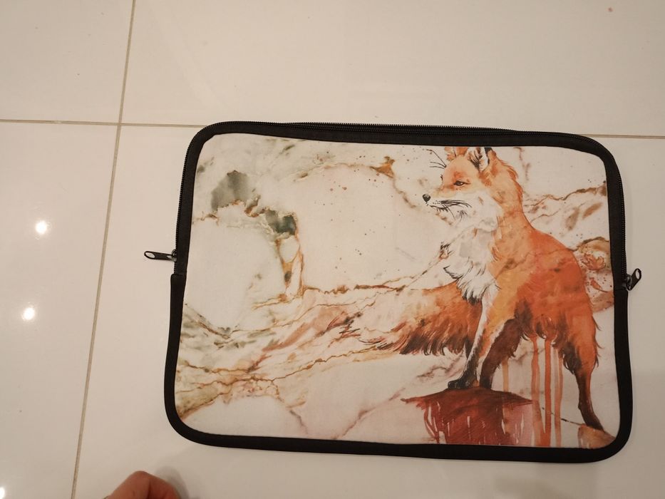 Etui na tablet z motywem marmur lis zwięrzeta las