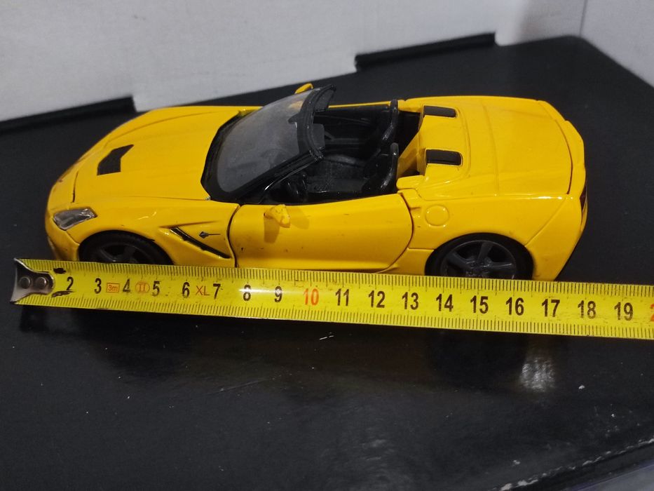 Model samochodu 1:24  Chevrolet Corvette  2014 r. Maisto.