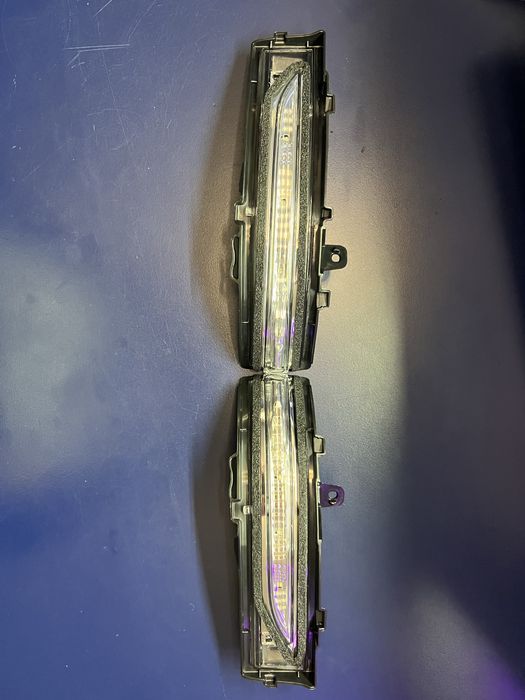 Поворотники (повторювачі поворотів) Ford Edge 2015–2024