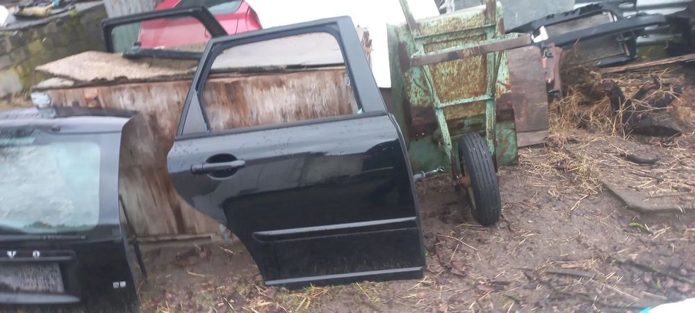 volvo v40 v50 drzwi maska zderzak  kolor  019 26 2010r poznan