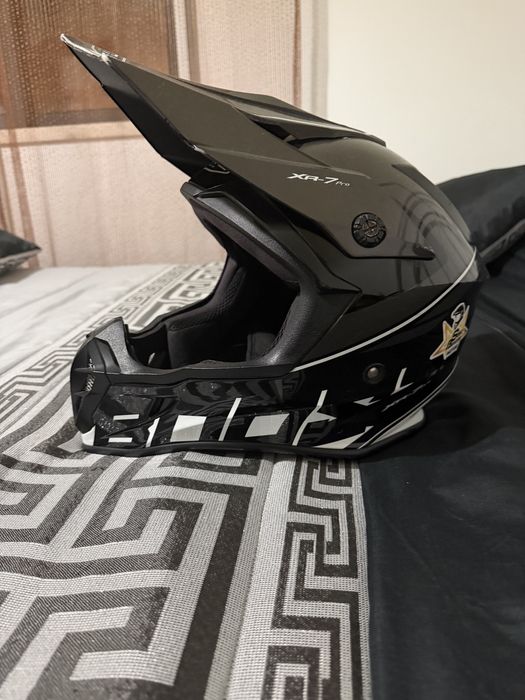 Vender capacete usado