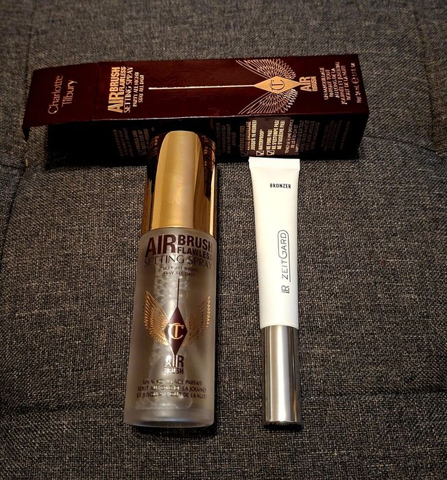 Airbrush Flawless Setting Spray utrwalający  i bronzer ZeitGard