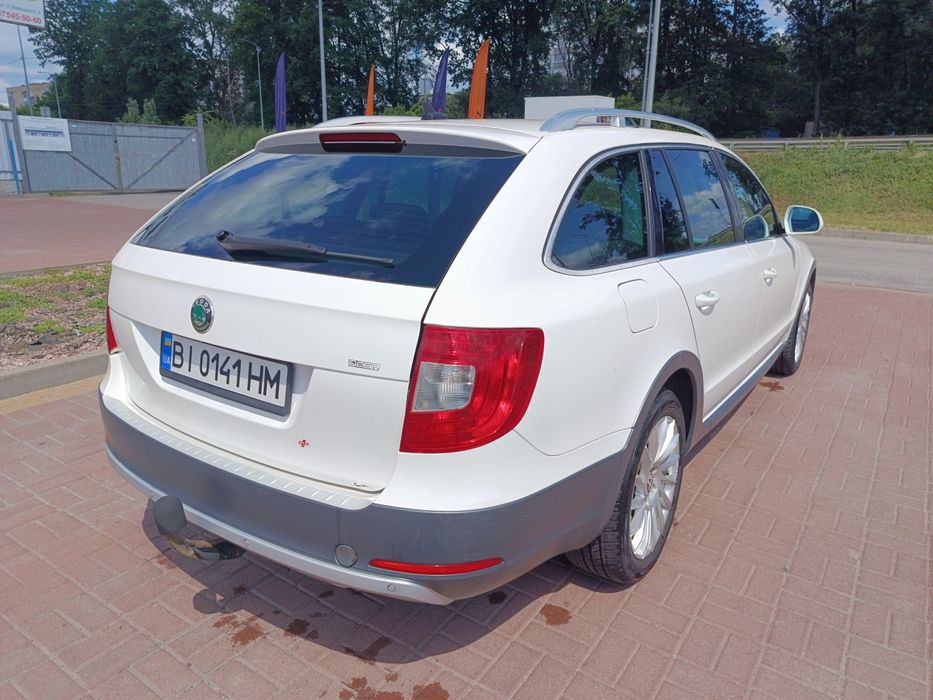 Skoda Superb 2013 2.0tdi 4*4 DSG6