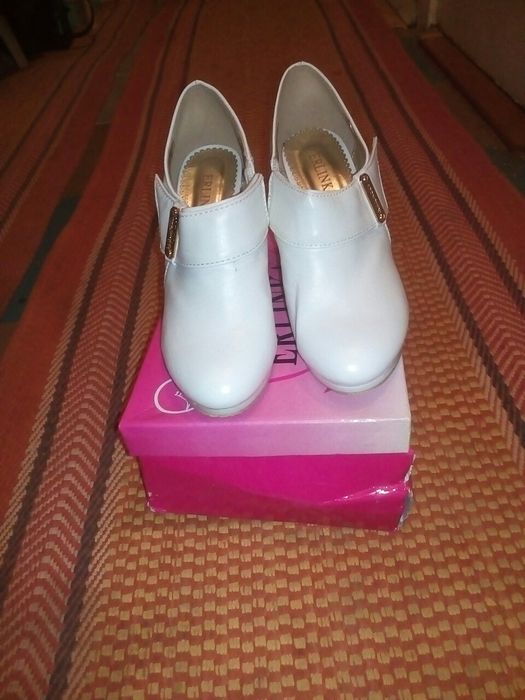 Туфлі розмір 37