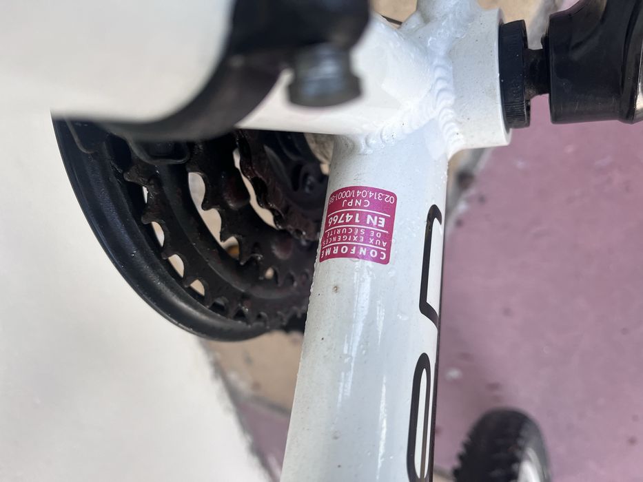 Bicicleta menina roda 26’’