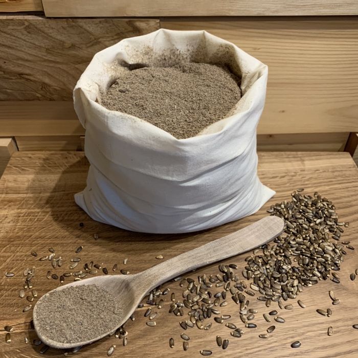 Борошно рисове, кокосове, лляне, гарбузове, нутове, пшоняне, гречане