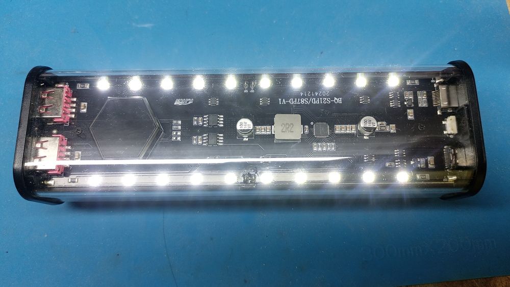 Павербанк, На Новий Рік. Wi-fi ups, Аккумулятор для роутера, свет о