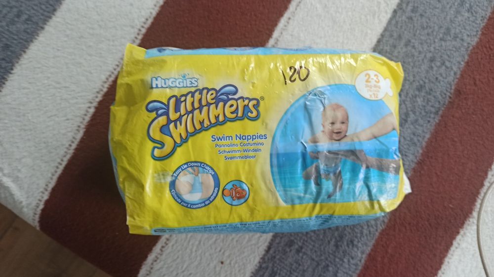 Памперси. Підгузники для плавання