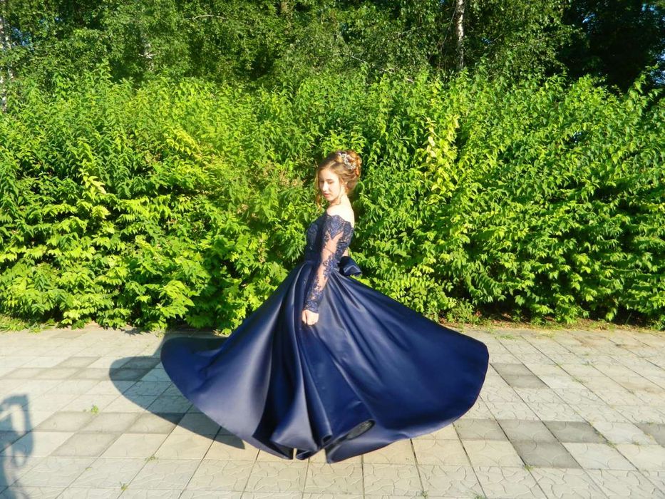 Продам выпускное платье