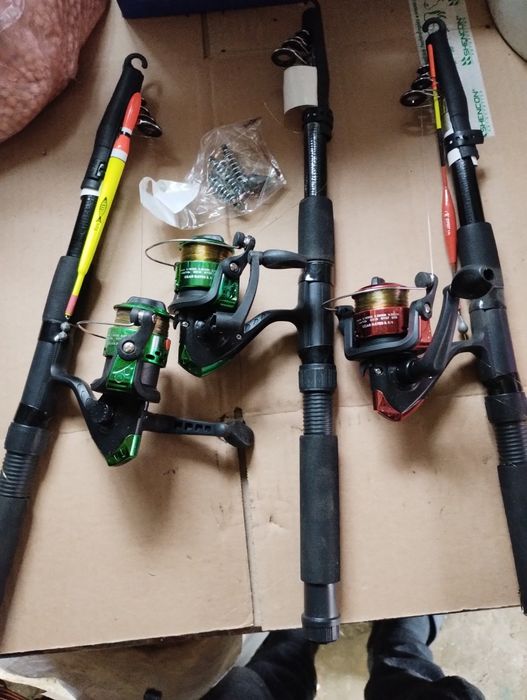 Удочки 2.1м  в зборі