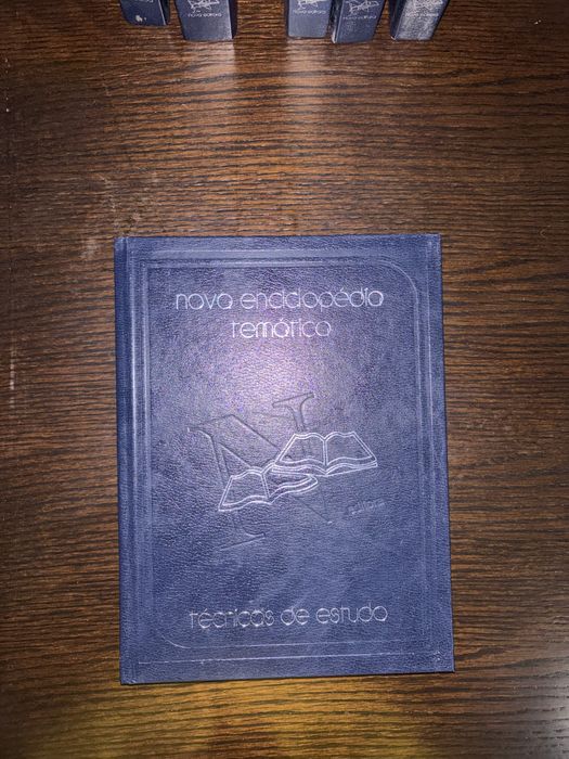 Enciclopedias Nova Editora