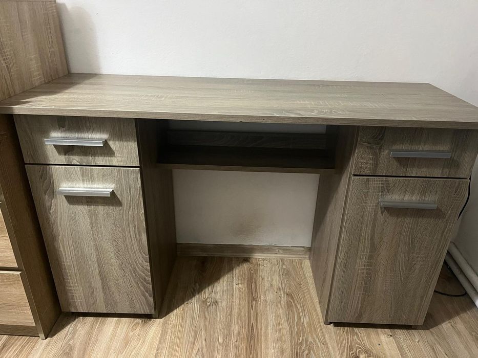 Biurko  młodzieżowe