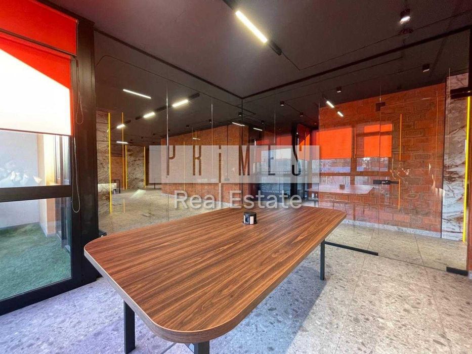 Аренда офиса 300м2, ЖК Французский квартал 2, ул. Джона Маккейна, 1