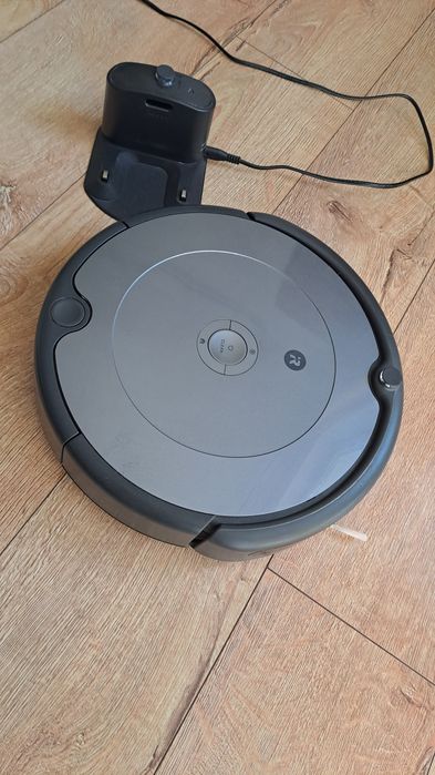 iRobot roomba model 697