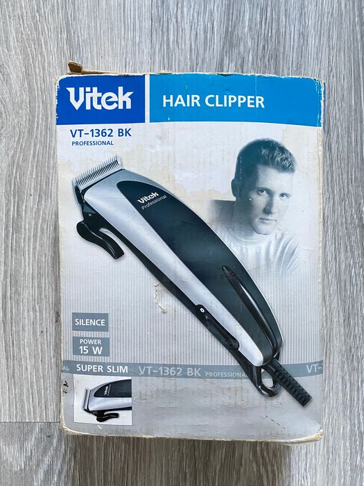 Машинка для стрижки Vitek VT 1362BK