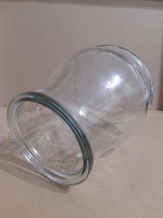 Jarra de vidro transparente442753326861537284