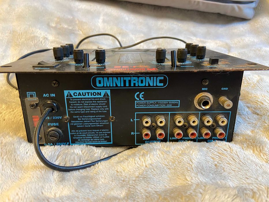 OMNITRONIC DJ-32 Battle Mixer mikser dj