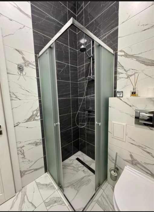 Душова кабіна Otap