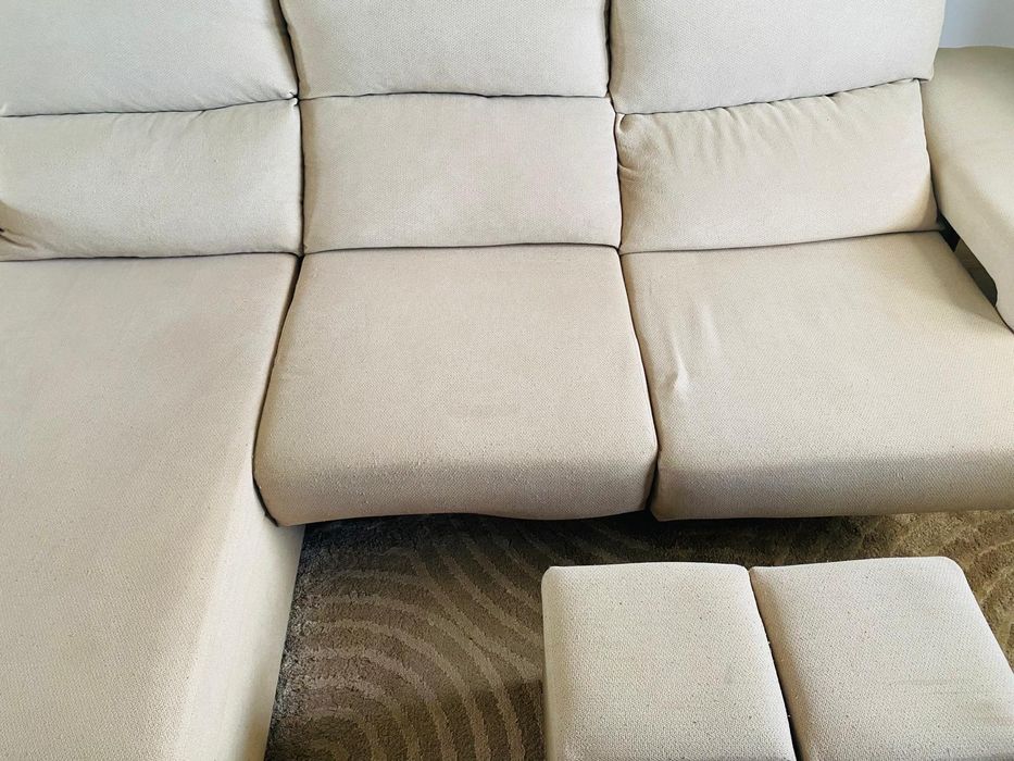 Sofá  cama com chaise long