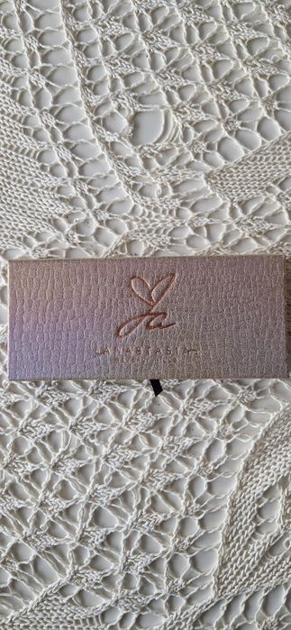 Anastasia Beverly Hills x Jackie Aina paleta