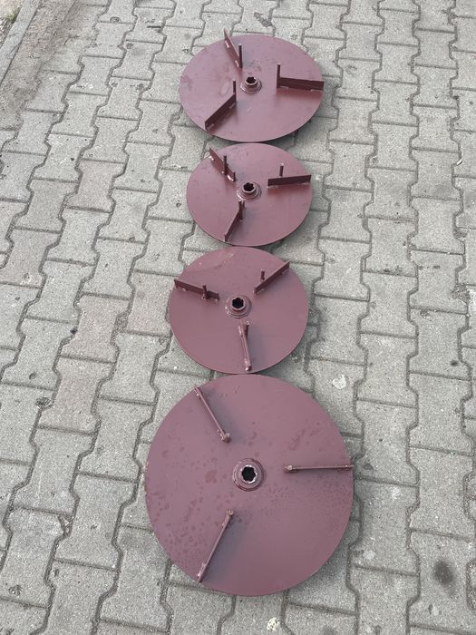 Rozrzutnik fortschritt t088 talerz dolny zgarniacz wałków bębna