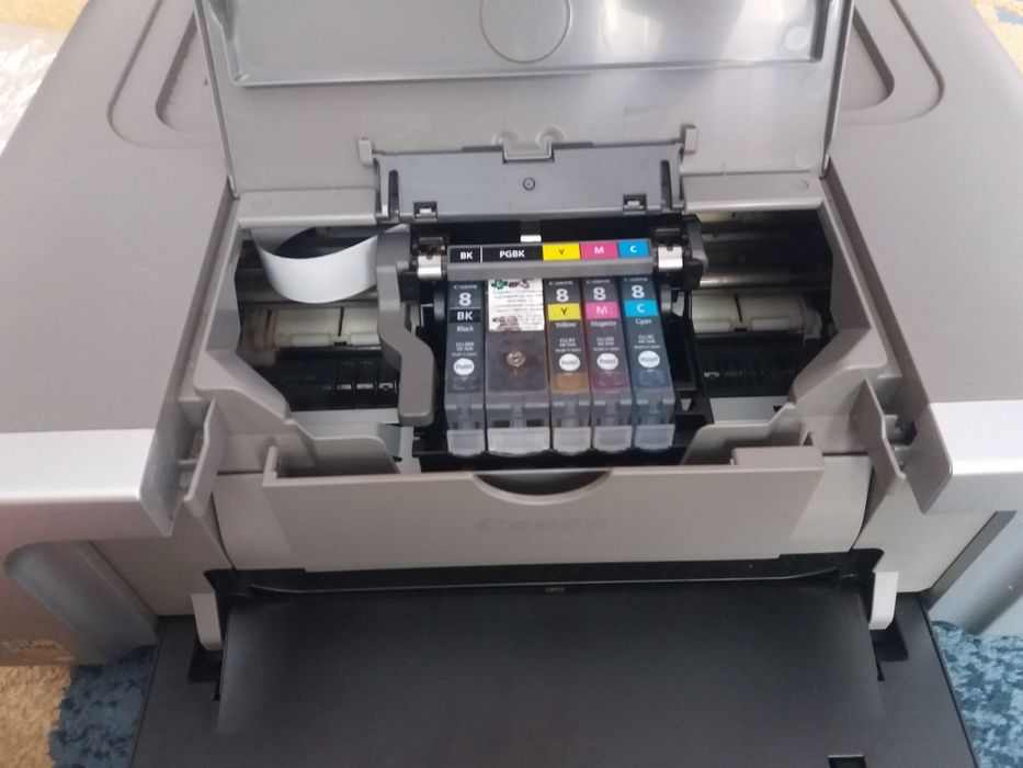 Продам принтер Canon
