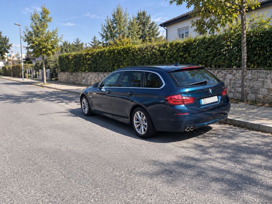 BMW 520d Touring (F11) de 2013, caixa automática, 2.0 Diesel e 280.000 km. foto 2