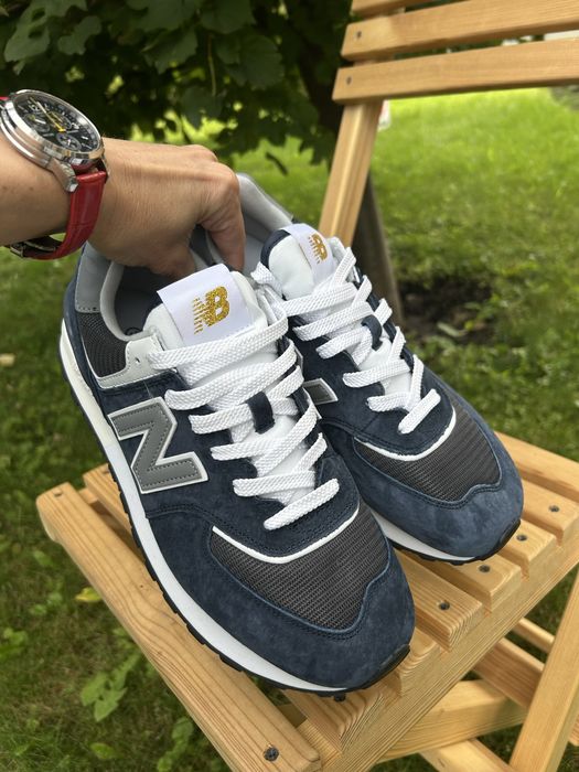 Стильна чоловіча популярна модель кросівок!!!