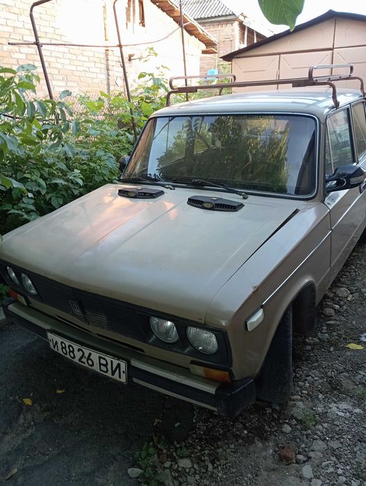 Автомобіль жигулі