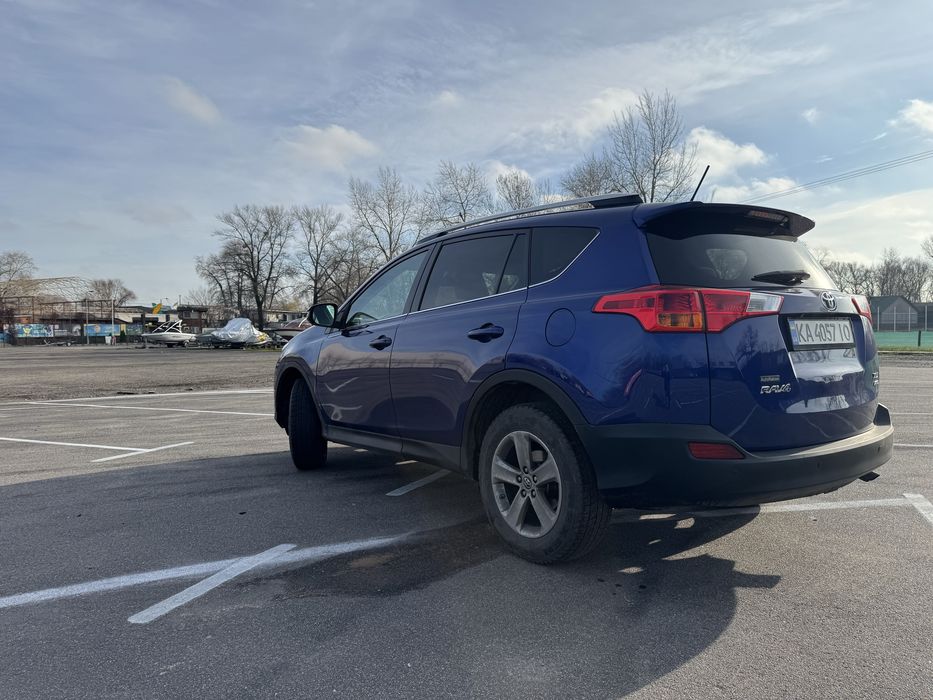 RAV 4 продам надійне автомобіль