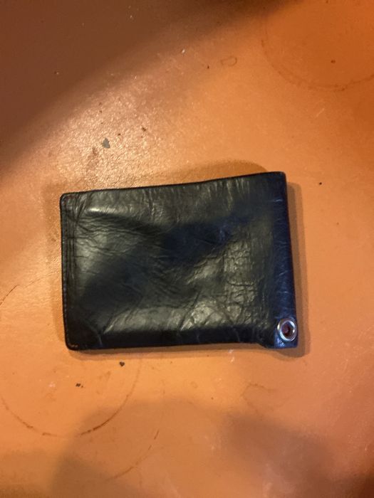 Minimalistyczny skorzany portfel