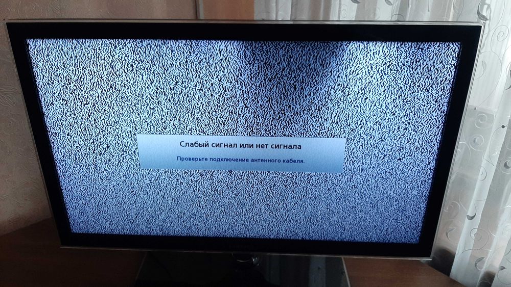 Продам Samsung UE32D5000 на запчасти,без материнської плати