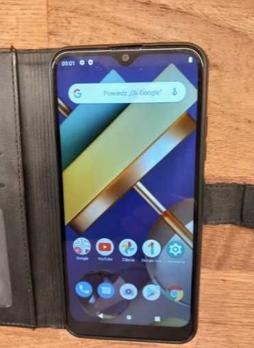 smartfon LG K22 jak nowy na  2 karty SIM DUAL + z etui i słuchawki