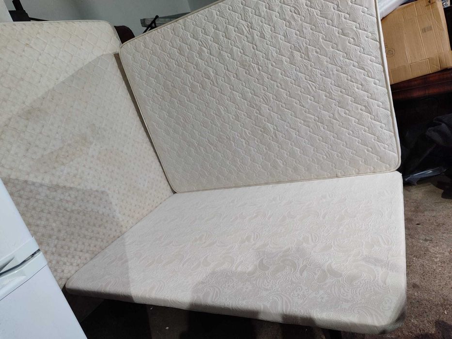 Estrado cama com colchão