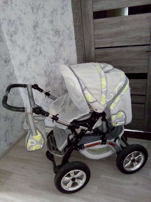 Продам дитячу коляску